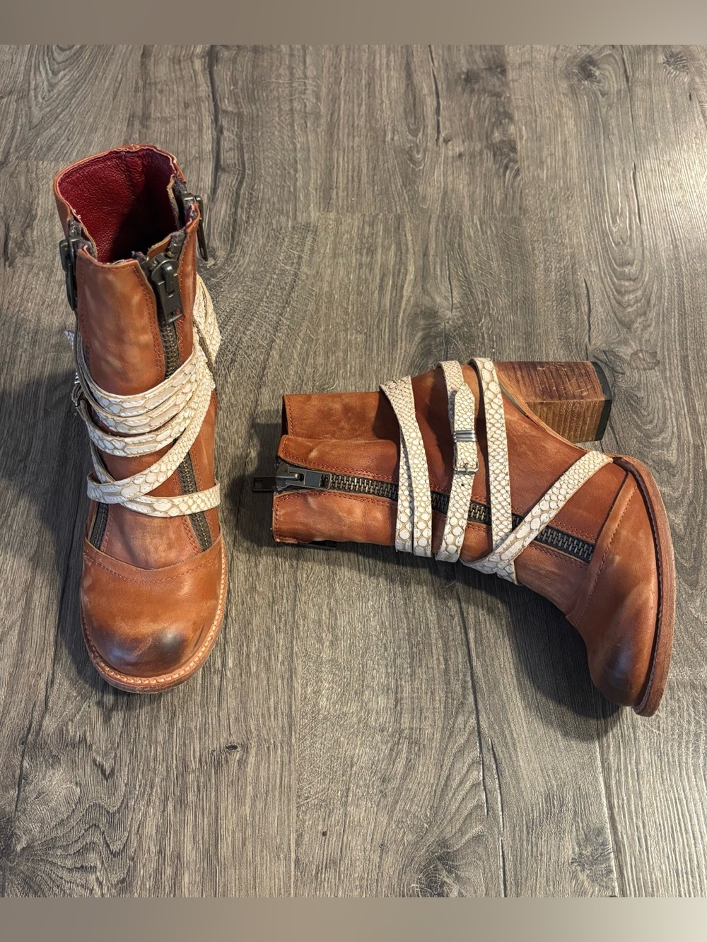 Freebird by Steven BALBOA Women's Size 11 Distressed Snake Print Leather Boots